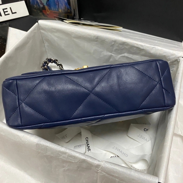 UrbanStyle CHANEL 19 FLAP BAG 39 - Image 6