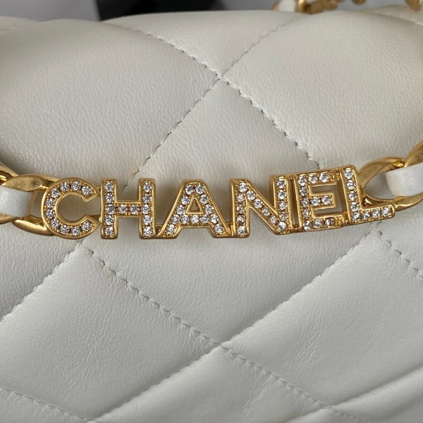 Fashionable CHANEL FLAP BAG 457 - Image 5