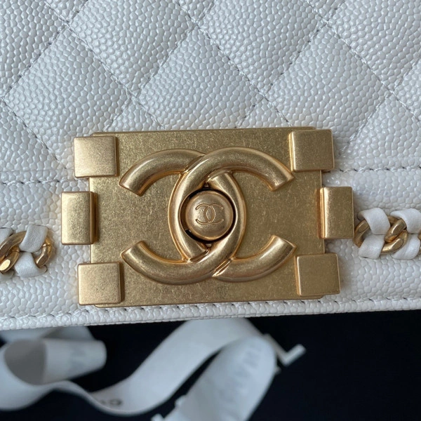 GoodFit CHANEL BOY BAG 226 - Image 3