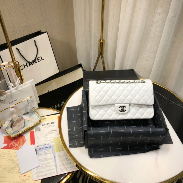 CHANEL FLAP BAG LAMBSKIN Popular 715 - Image 3
