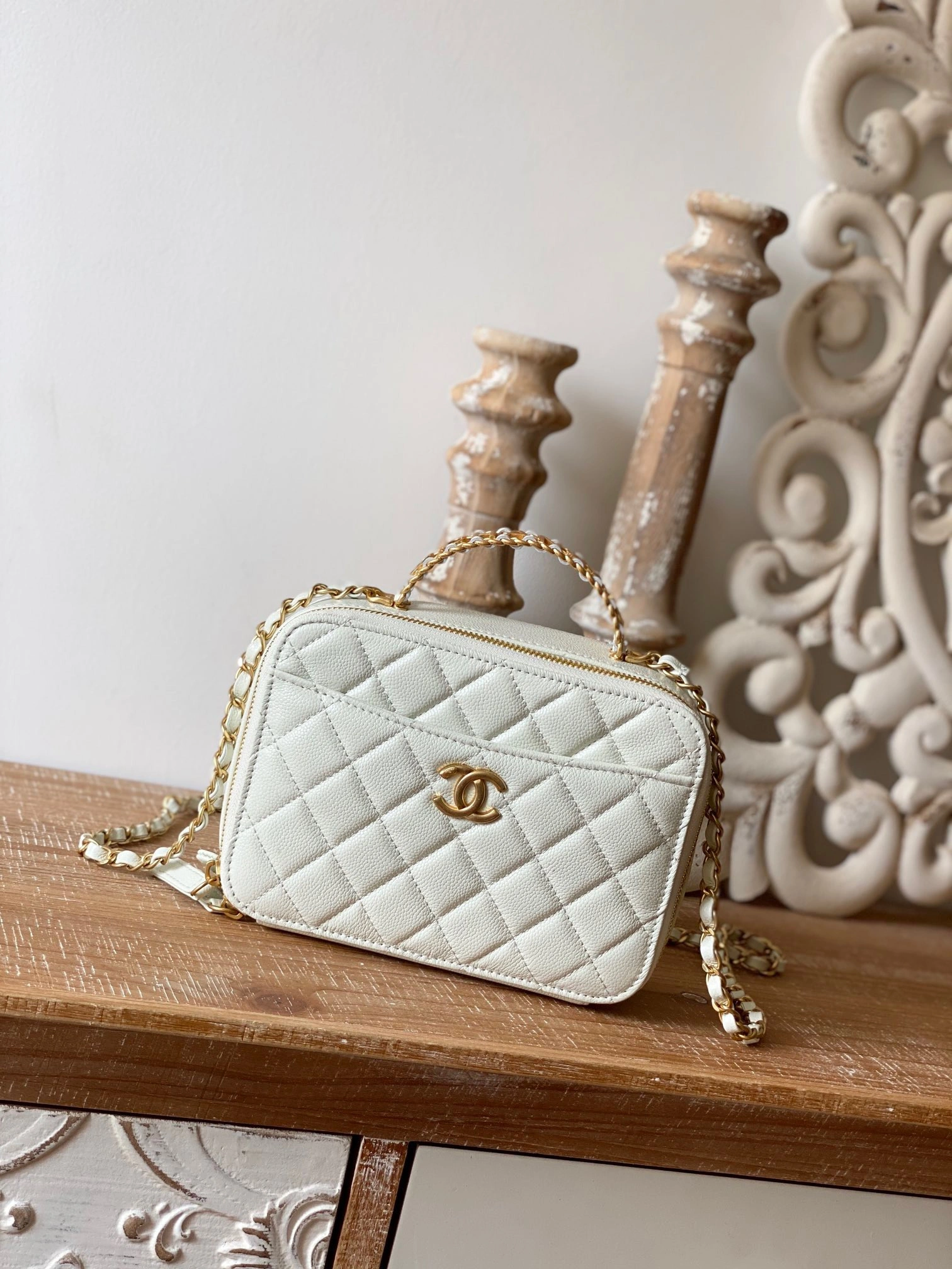 StreetReady CHANEL VANITY CASE 1254 - Image 4