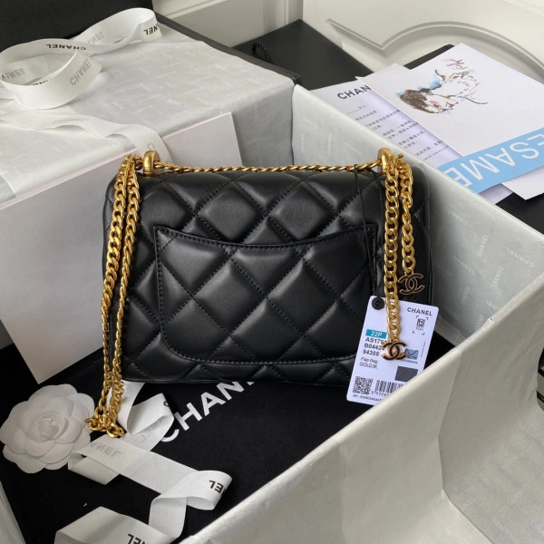 SportInspired CHANEL FLAP BAG 528 - Image 3