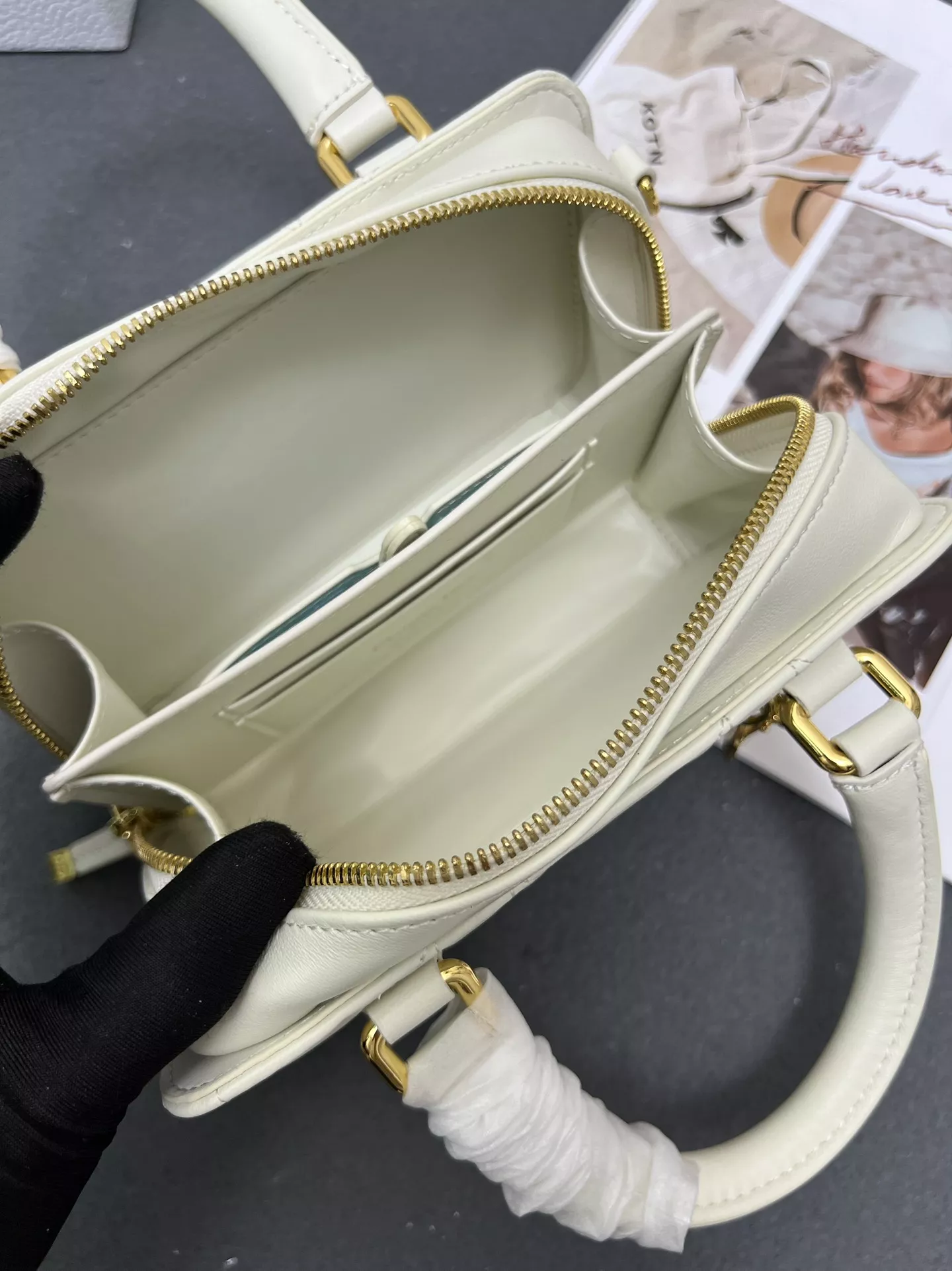 Affordable 117 Christian Dior AAA Quality Handbags For Women - Image 5