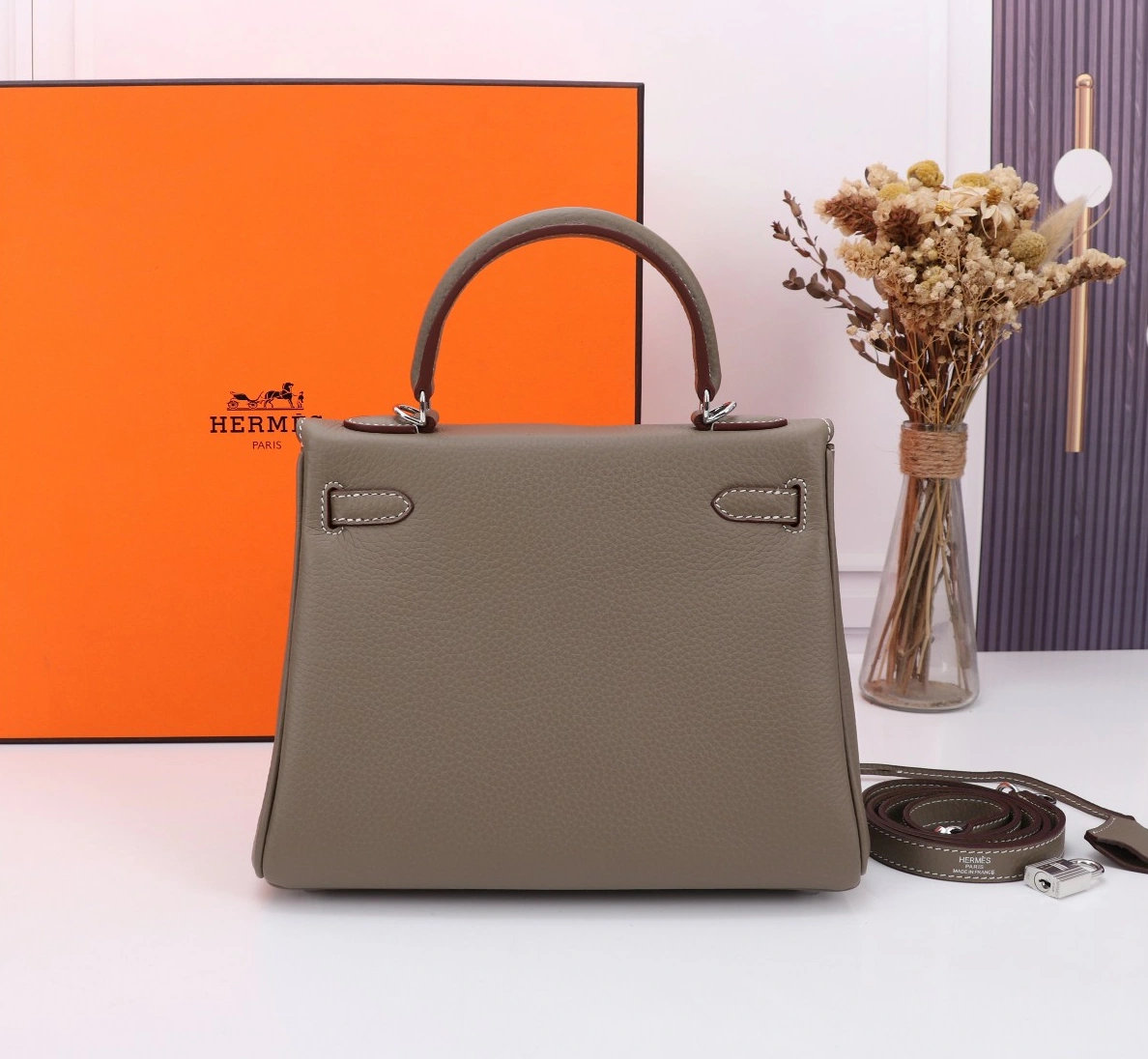 Affordable 3989 Hermes AAA Quality Handbags For Women