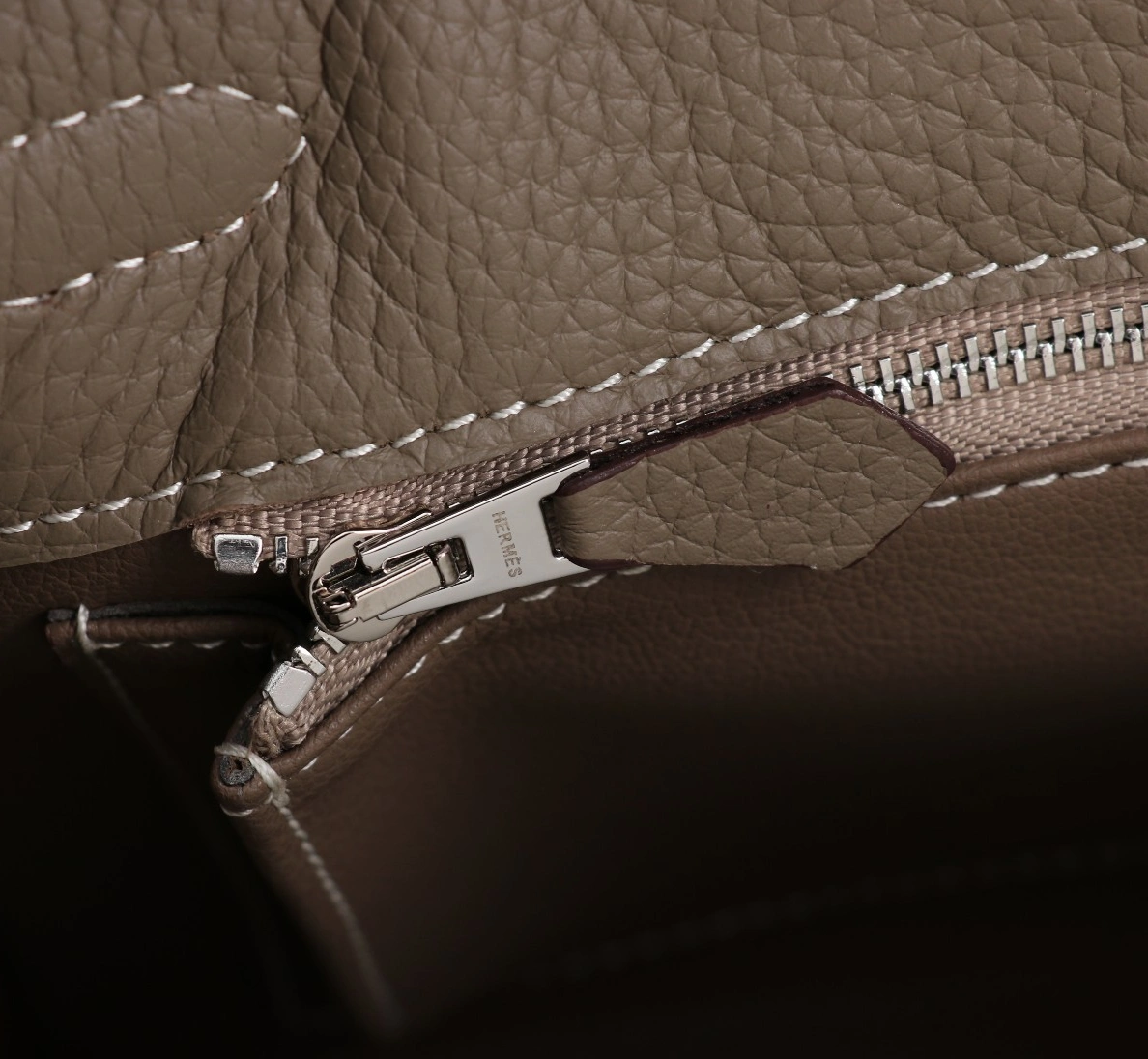 Affordable 3989 Hermes AAA Quality Handbags For Women - Image 4