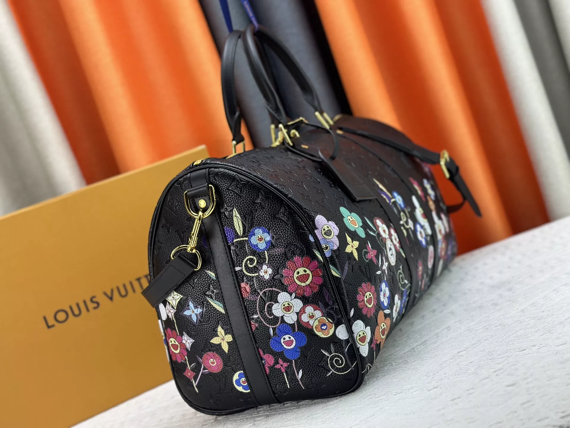 Affordable 9225 Louis Vuitton Travel Bags - Image 3