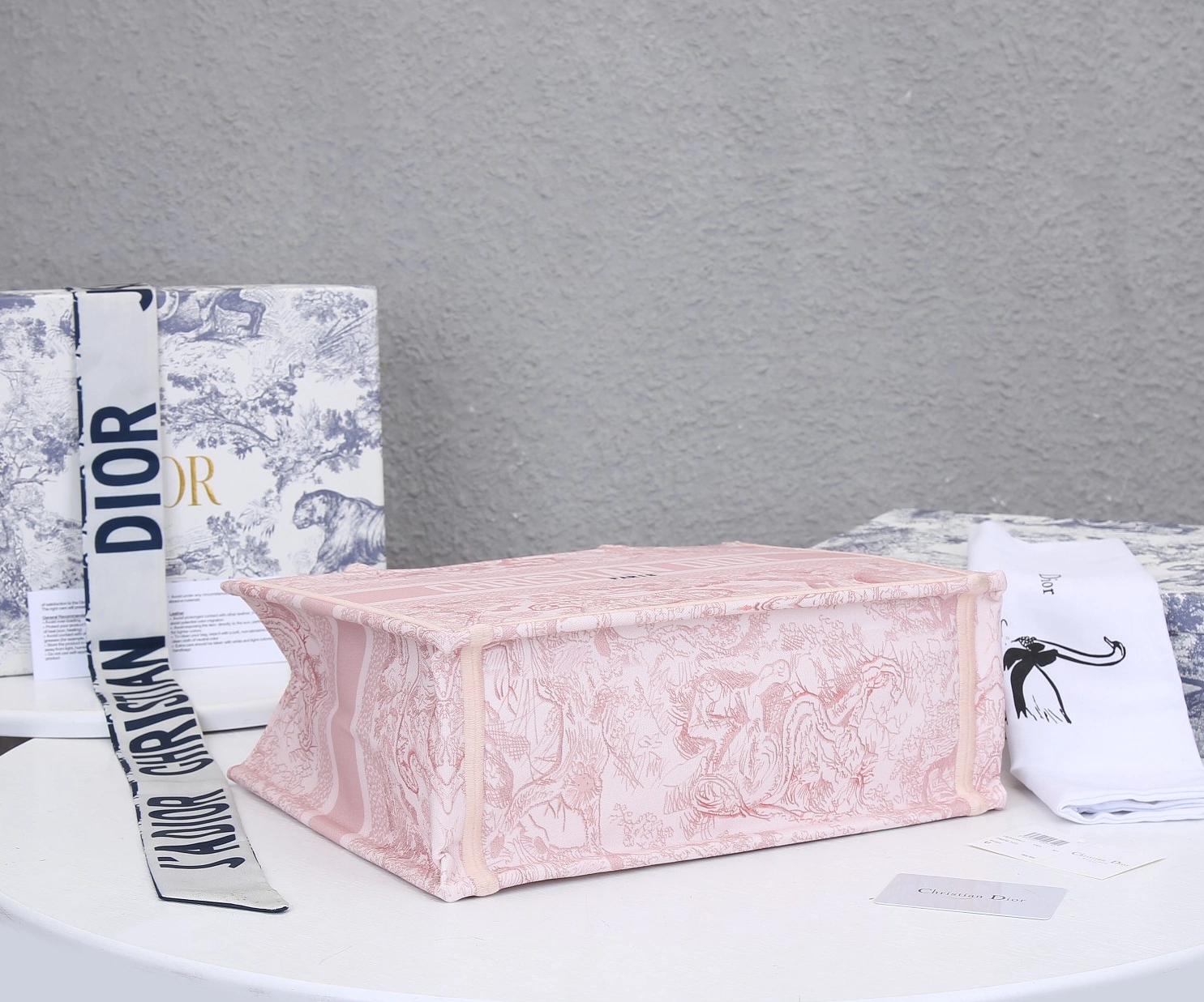 AllSeason 8163 Christian Dior AAA Quality Tote-Handbags For Women - Image 3