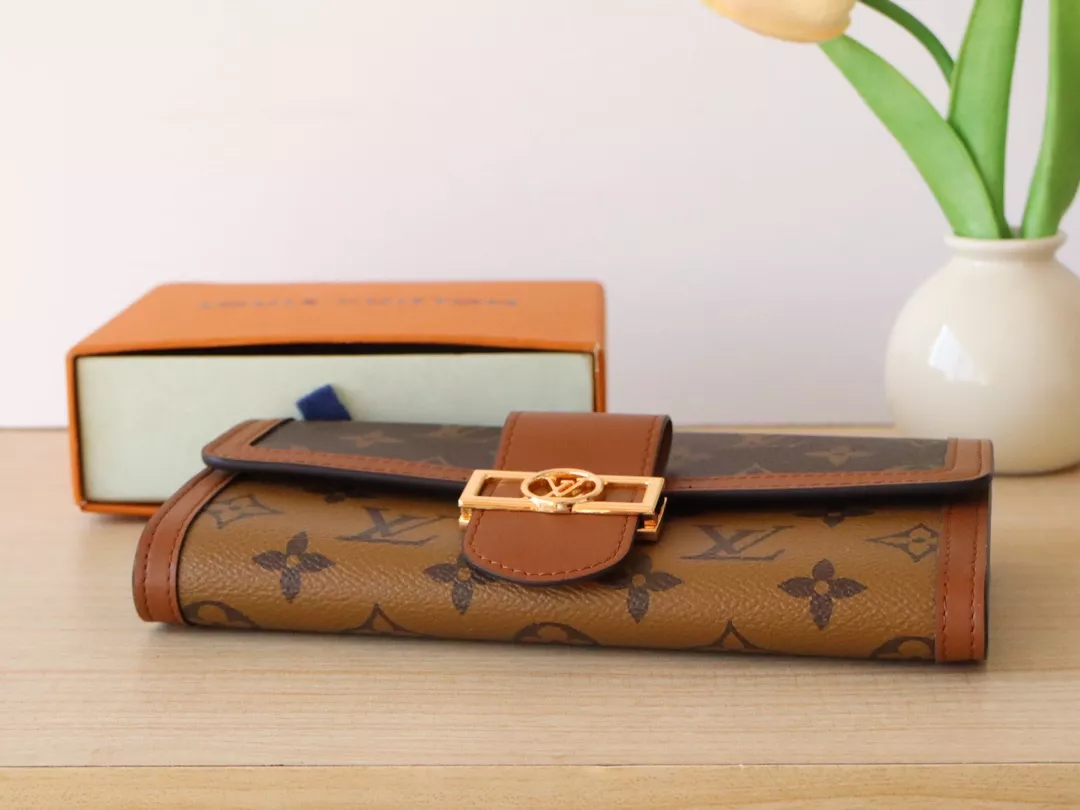 BestValue 494 Louis Vuitton AAA Quality Wallets - Image 3