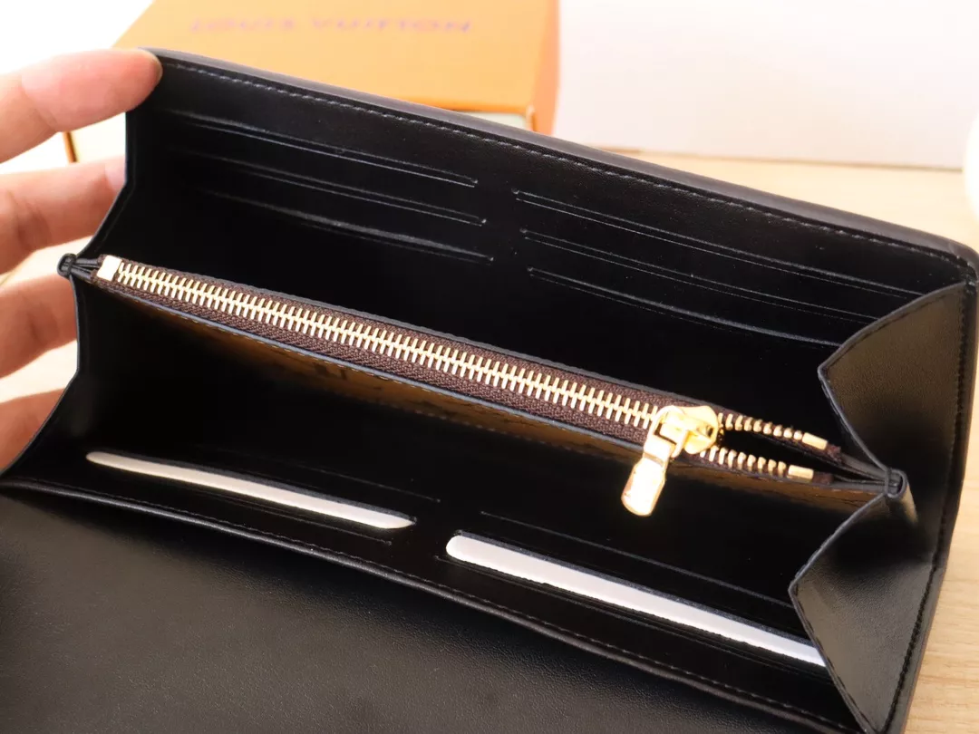 BestValue 494 Louis Vuitton AAA Quality Wallets - Image 7