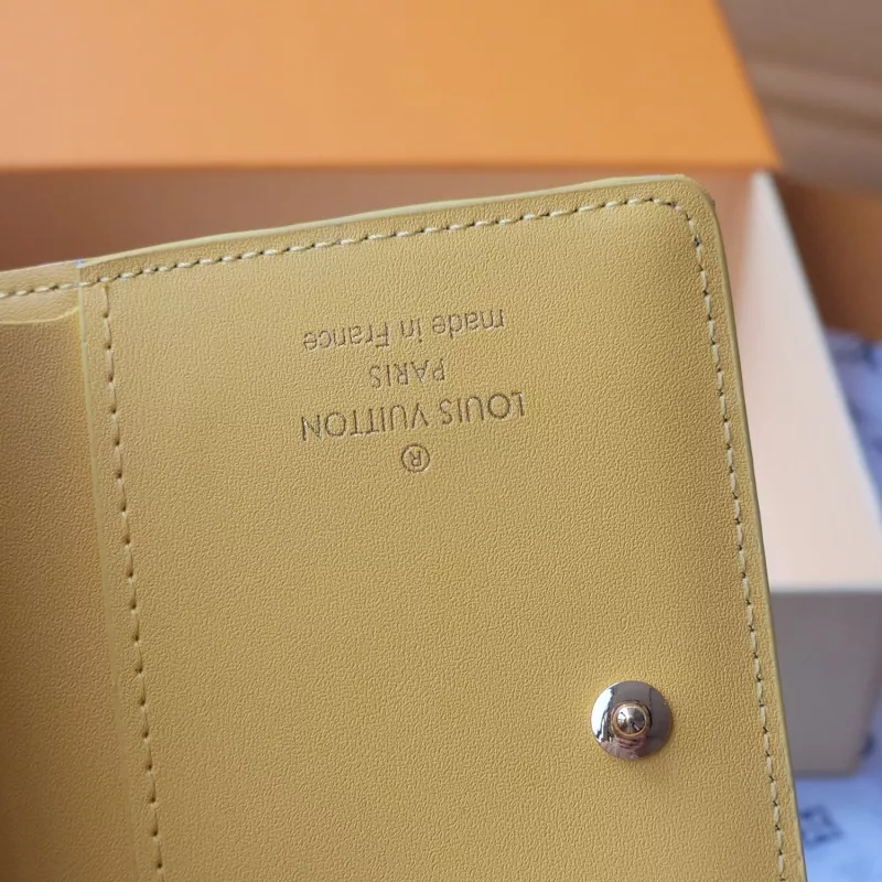 Bold 1687 Louis Vuitton AAA Quality Card Case - Image 6