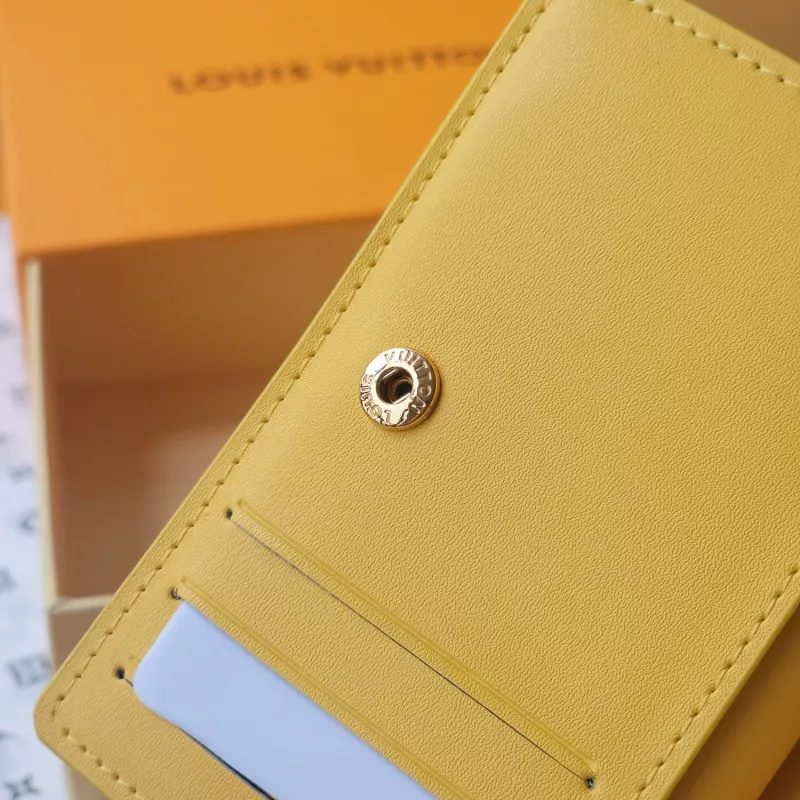 Bold 1687 Louis Vuitton AAA Quality Card Case - Image 8