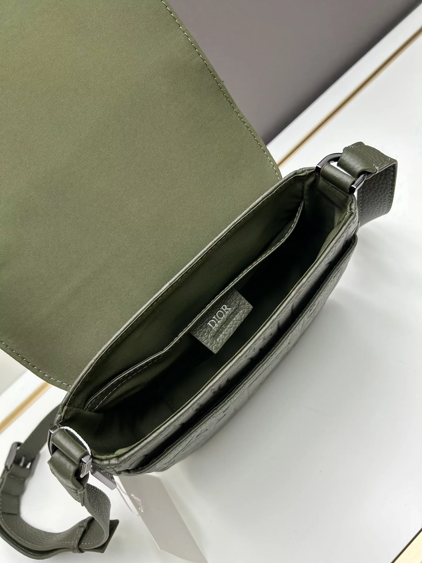 Bold 6094 Christian Dior AAA Man Messenger Bags - Image 6