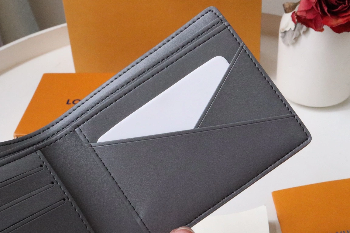 Bright 2198 Louis Vuitton AAA Quality Wallets - Image 4