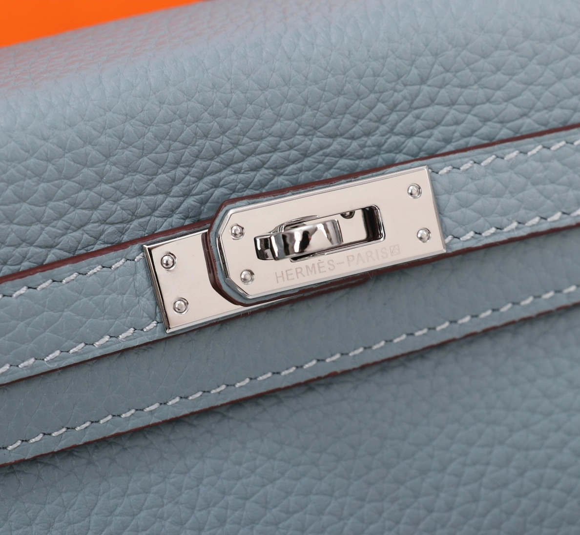 Bright 7083 Hermes AAA Quality Handbags For Women