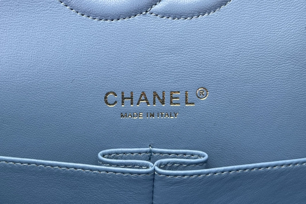 Chanel AAA Quality Messenger Bags For Women Bright 4063 - Image 7