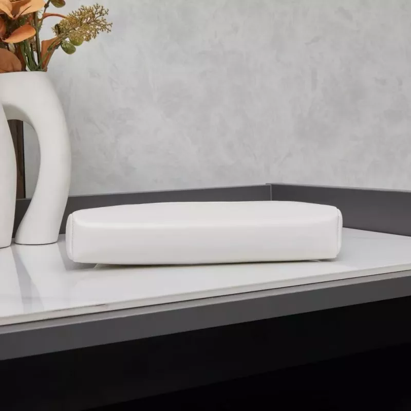 Chanel AAA Quality Messenger Bags For Women UrbanStyle 2351 - Image 4