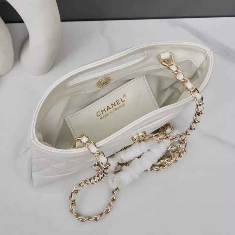 Chanel AAA Quality Messenger Bags For Women UrbanStyle 2351 - Image 8