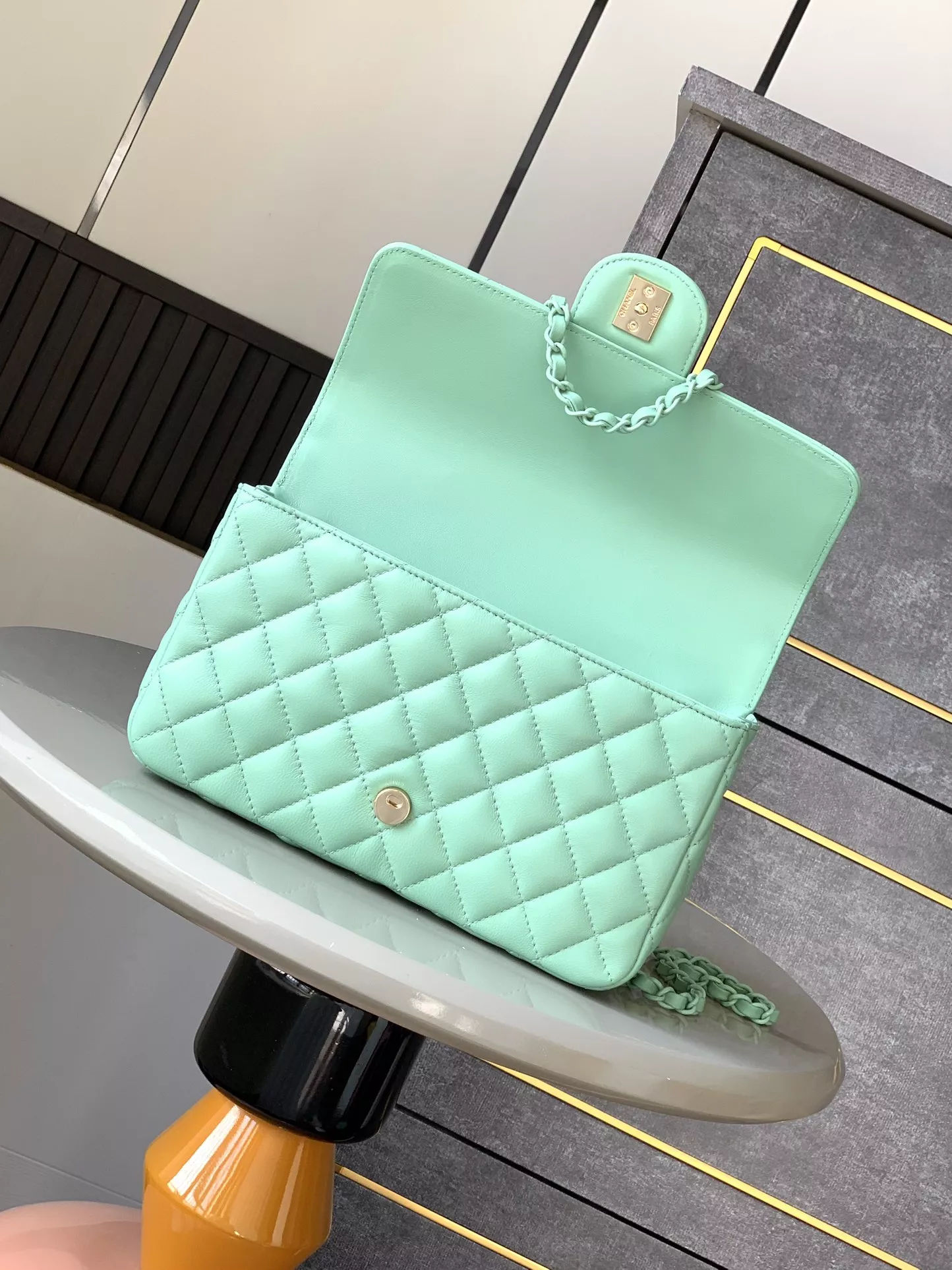 Chanel AAA Quality Messenger Bags For Women UrbanStyle 3472 - Image 4