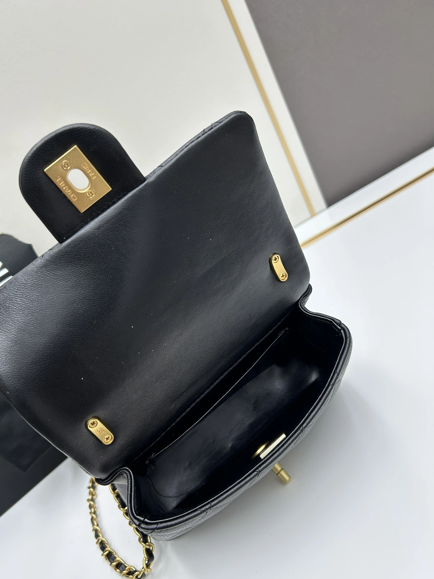 Chanel AAA Quality Messenger Bags For Women Versatile 9270 - Image 7