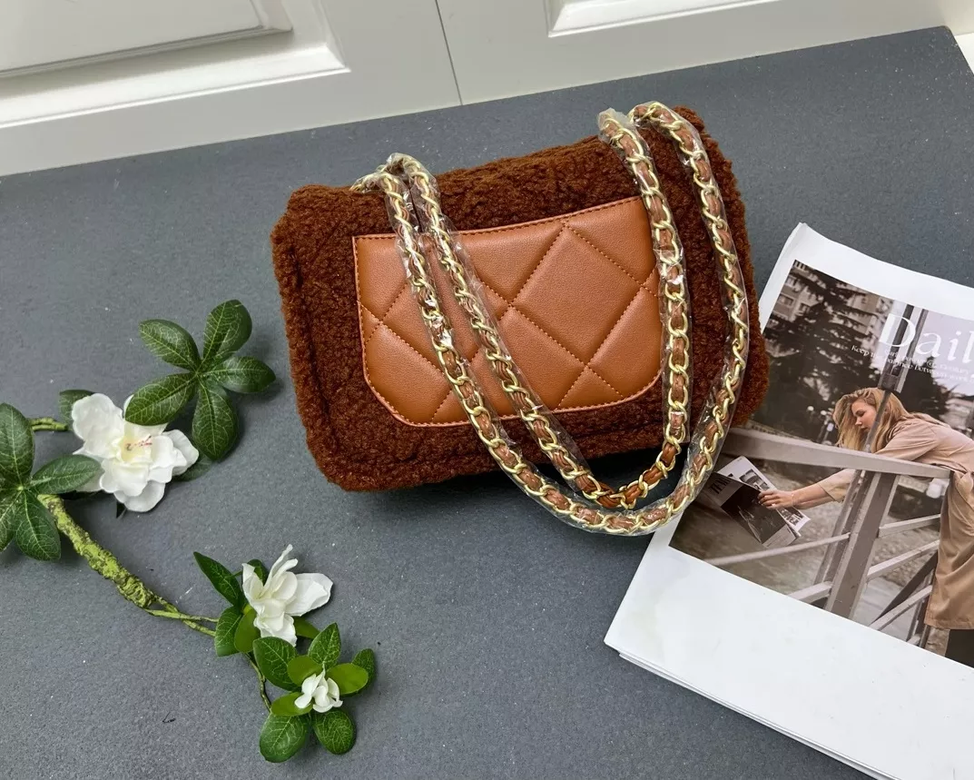 Chanel AAA Quality Shoulder Bags For Women Classic 3112