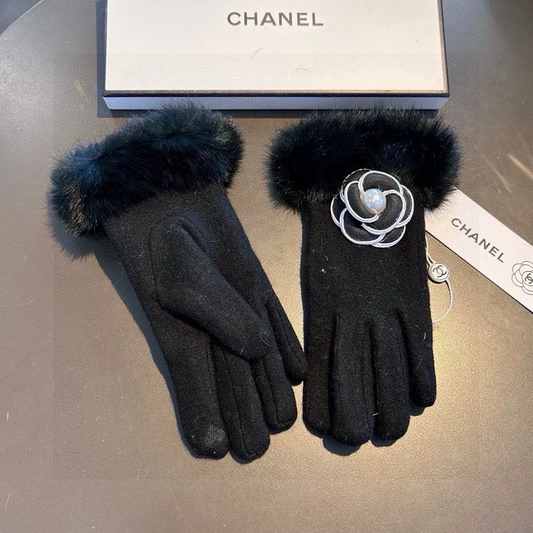 Chanel Gloves For Women Efficient 347