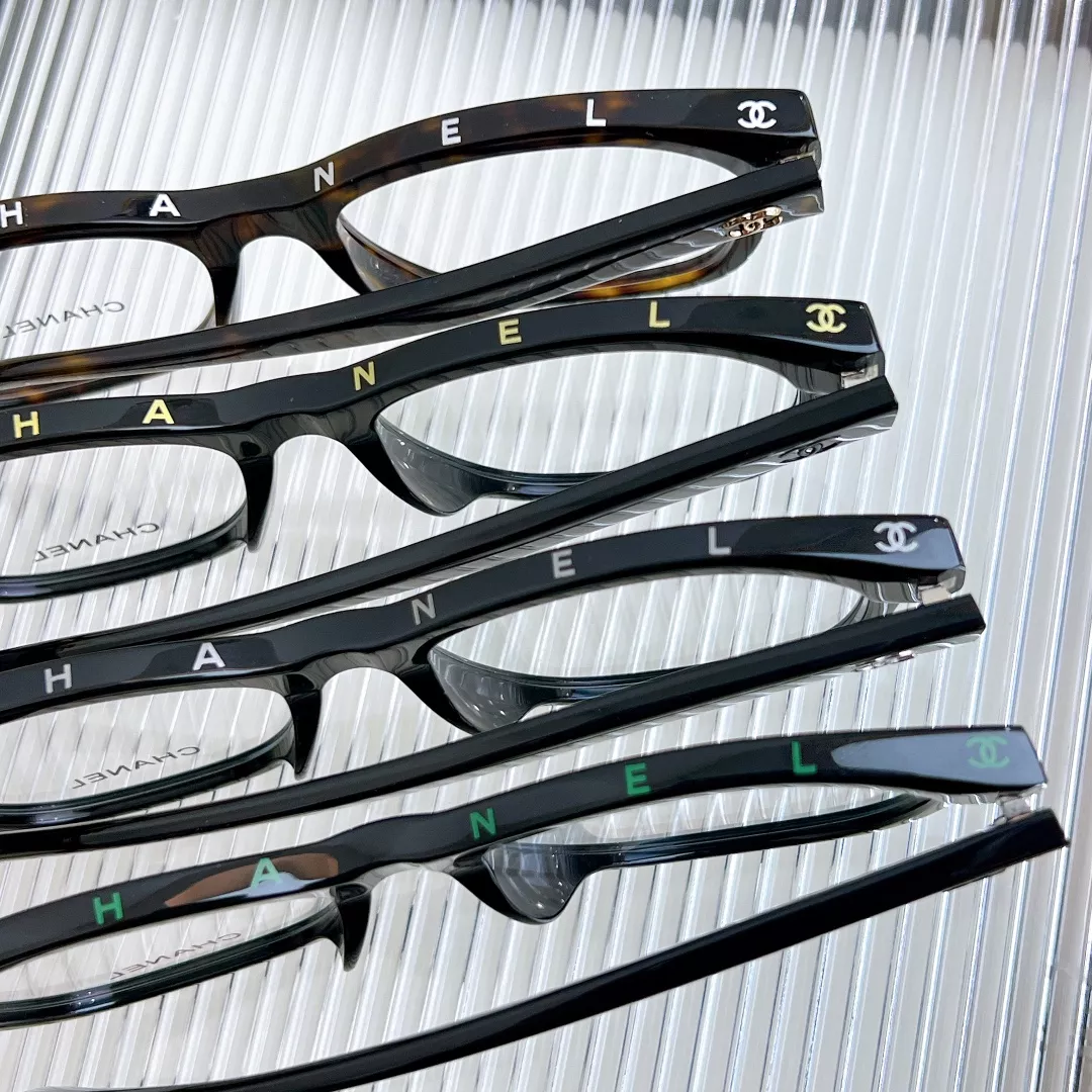 Chanel Goggles Timeless 9688 - Image 4