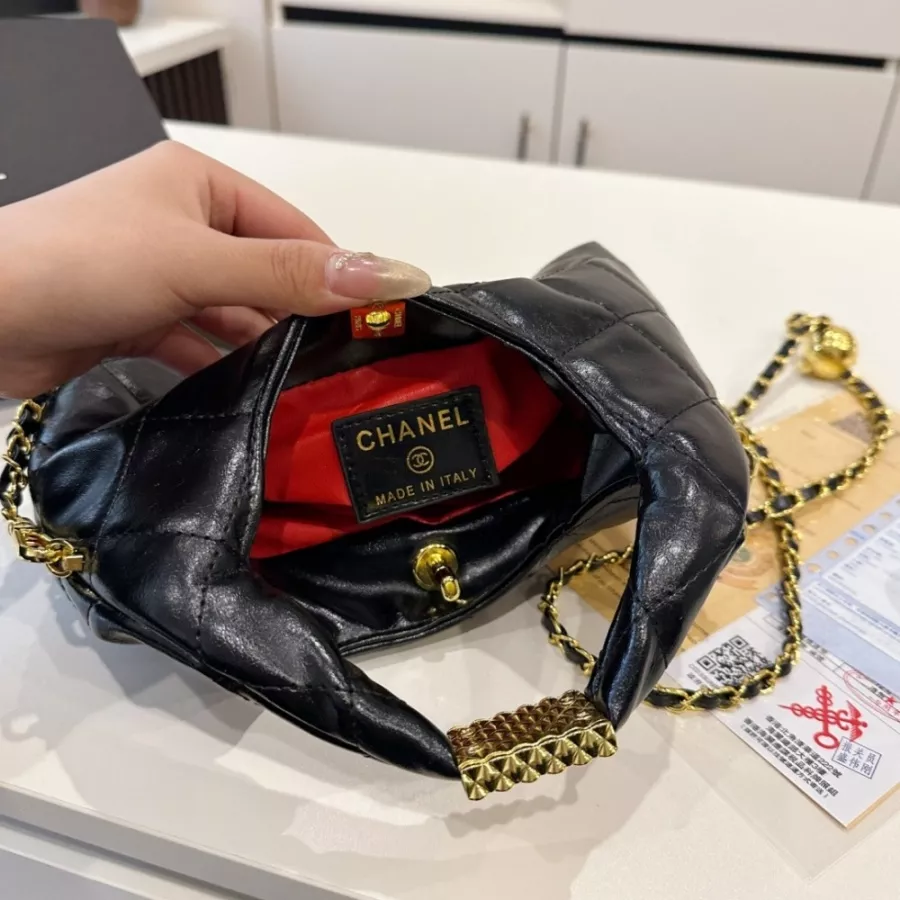 Chanel Messenger Bags For Women Lightweight 3326 - Image 3