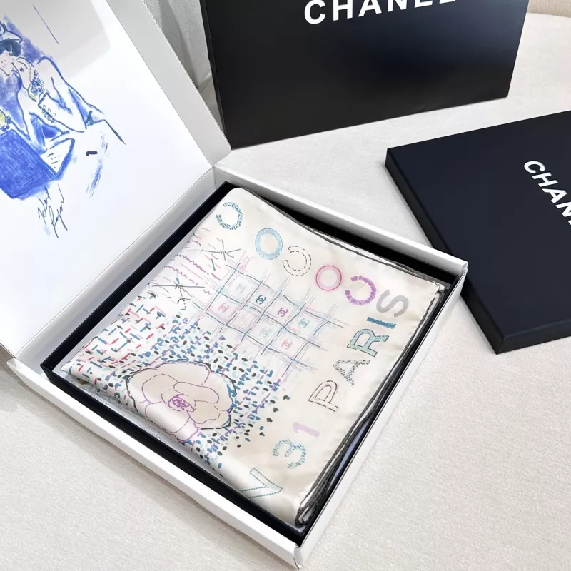 Chanel Silk Squares StreetReady 7880 - Image 3