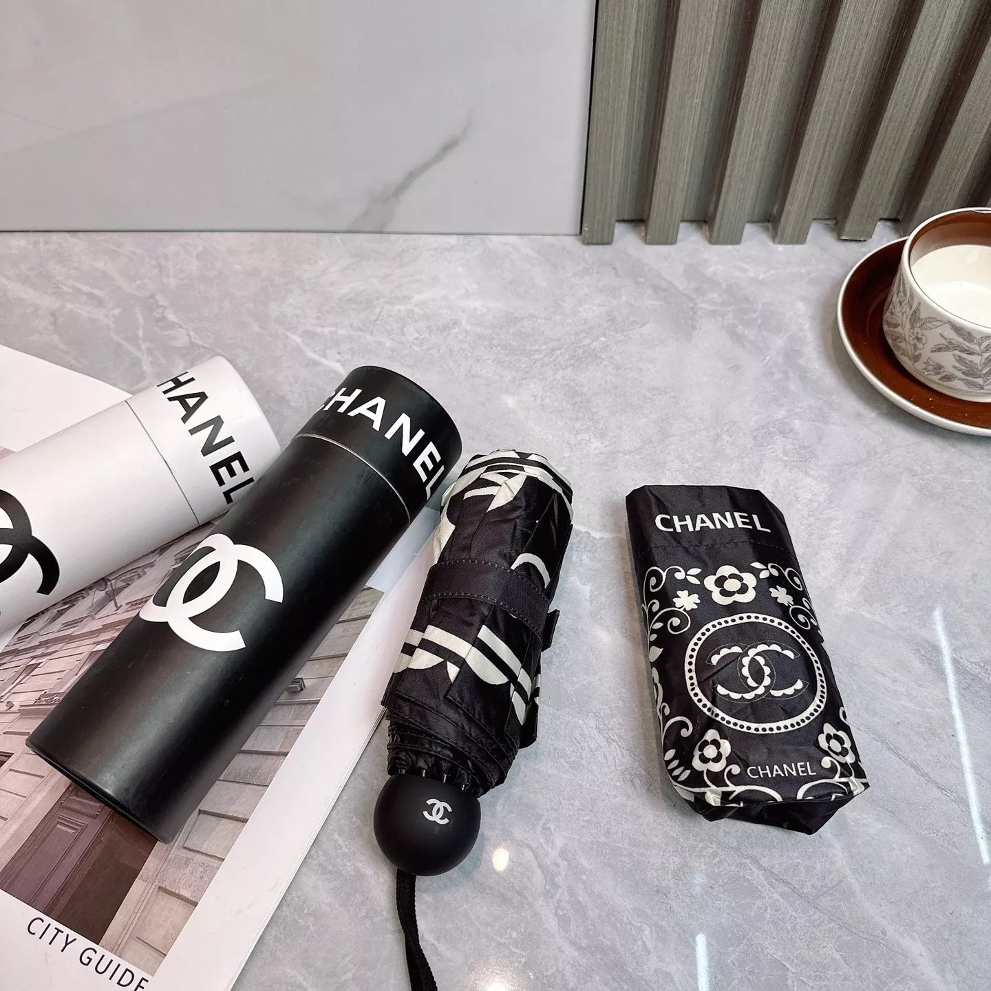 Chanel Umbrellas SmartChoice 8782