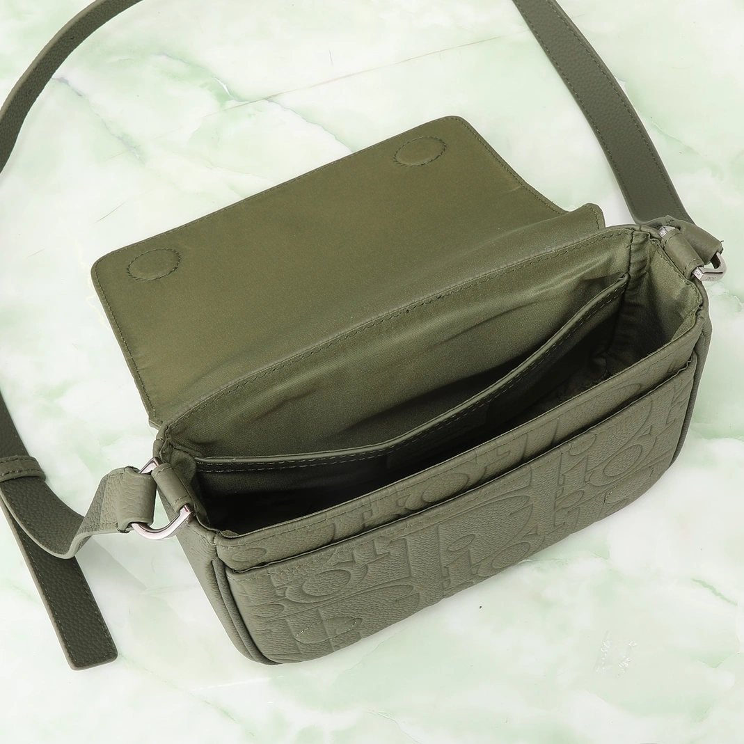 Christian Dior AAA Man Messenger Bags WellDesigned 8146 - Image 7