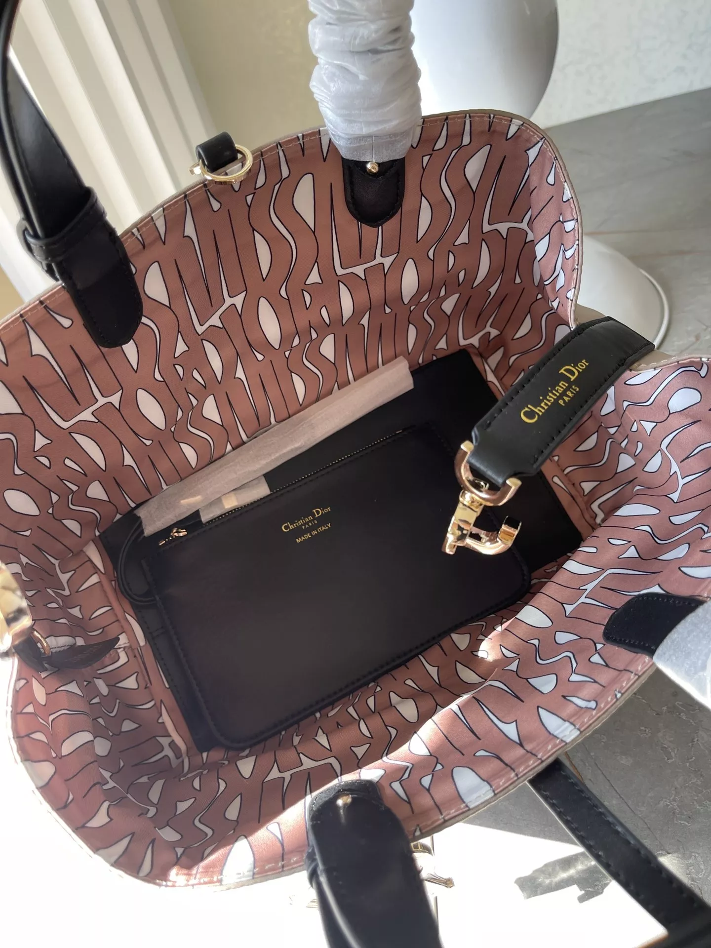 Christian Dior AAA Quality Handbags For Women Minimalist 2079 - Image 8