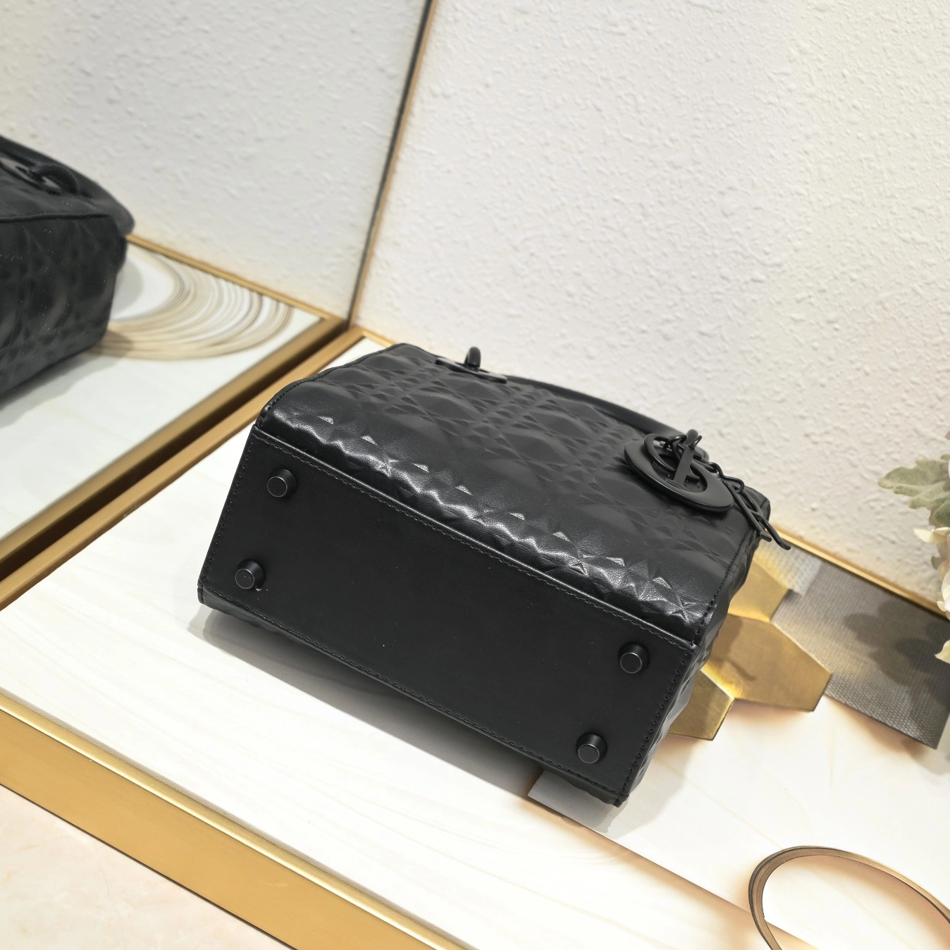 Christian Dior AAA Quality Handbags For Women Reliable 7141 - Image 4