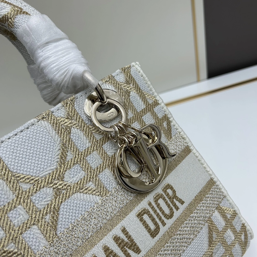 Christian Dior AAA Quality Handbags For Women SmartChoice 9228 - Image 4