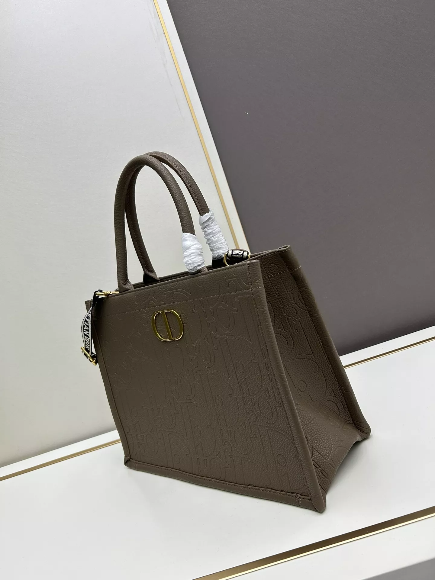 Christian Dior AAA Quality Handbags For Women Soft 5453