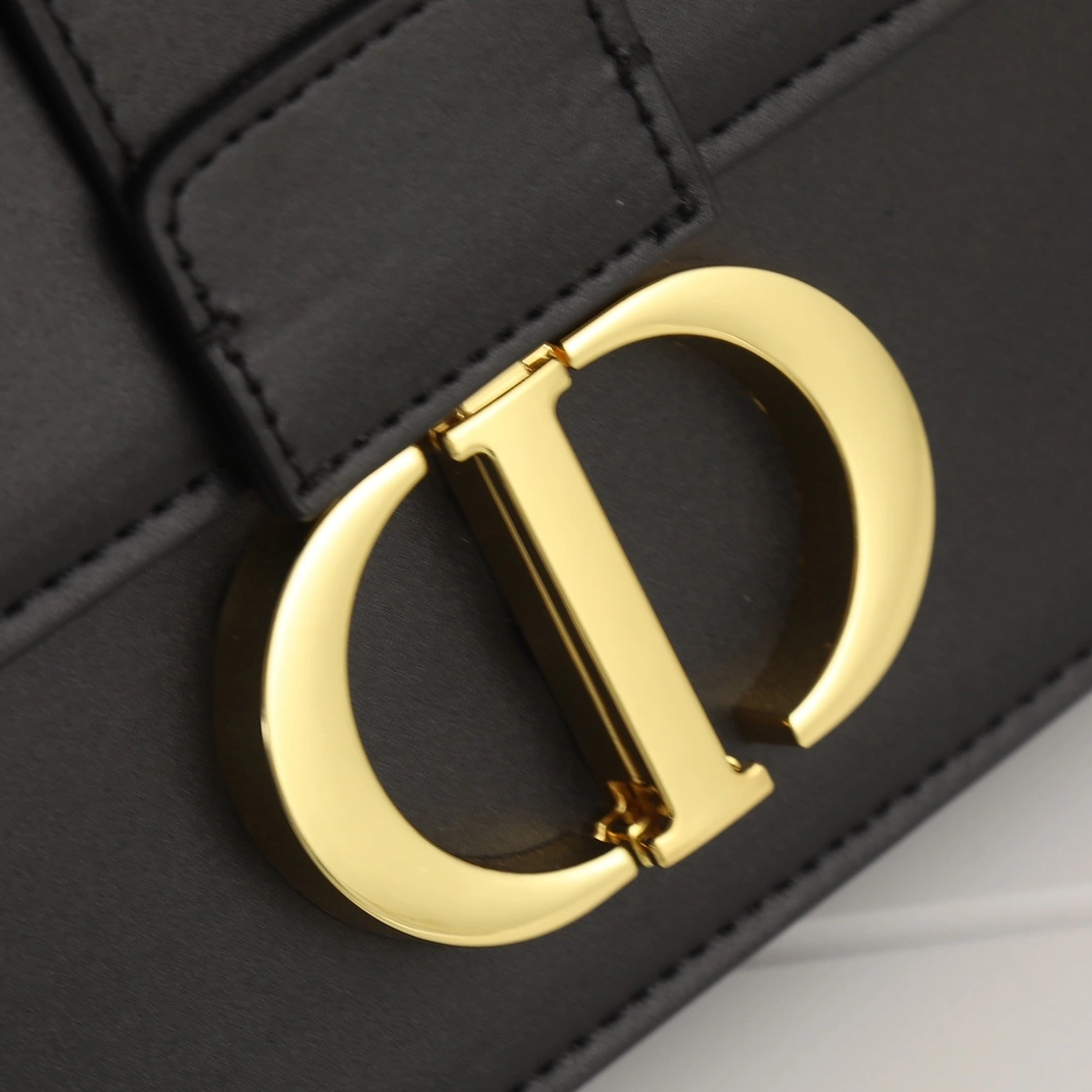 Christian Dior AAA Quality Messenger Bags For Women AllSeason 7760 - Image 4