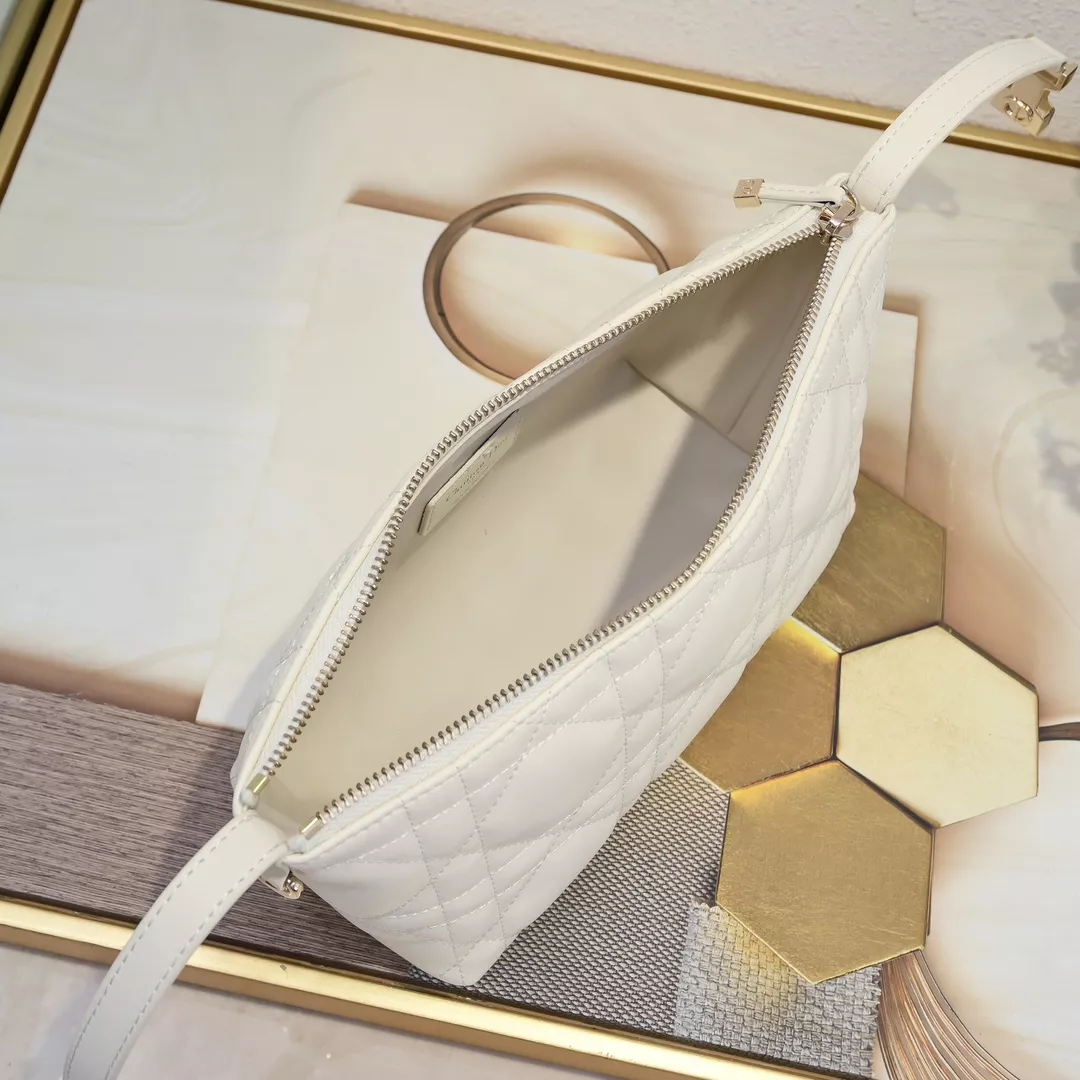 Christian Dior AAA Quality Messenger Bags For Women Reliable 6470 - Image 8