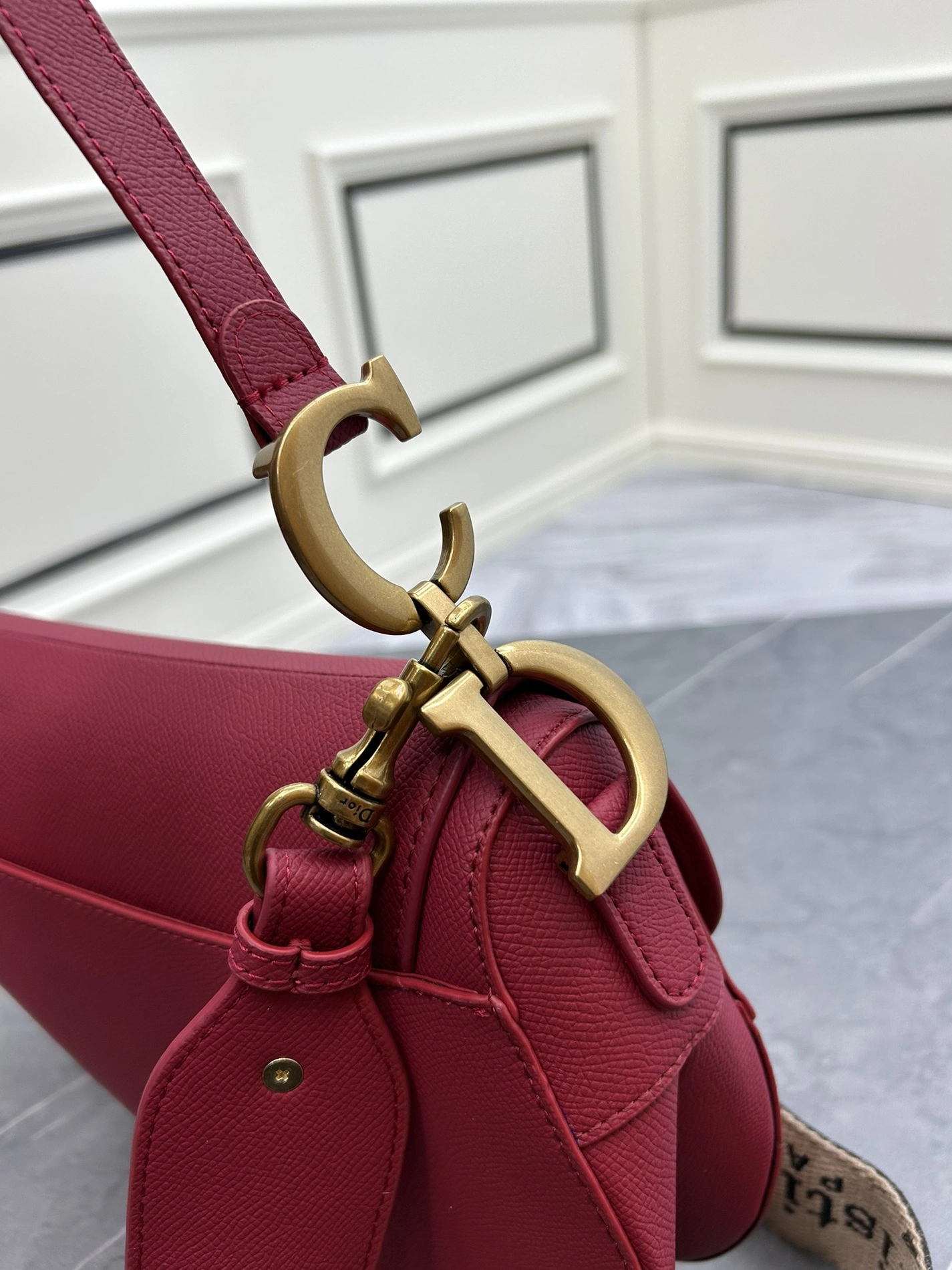 Christian Dior AAA Quality Messenger Bags For Women Vibrant 4044 - Image 5