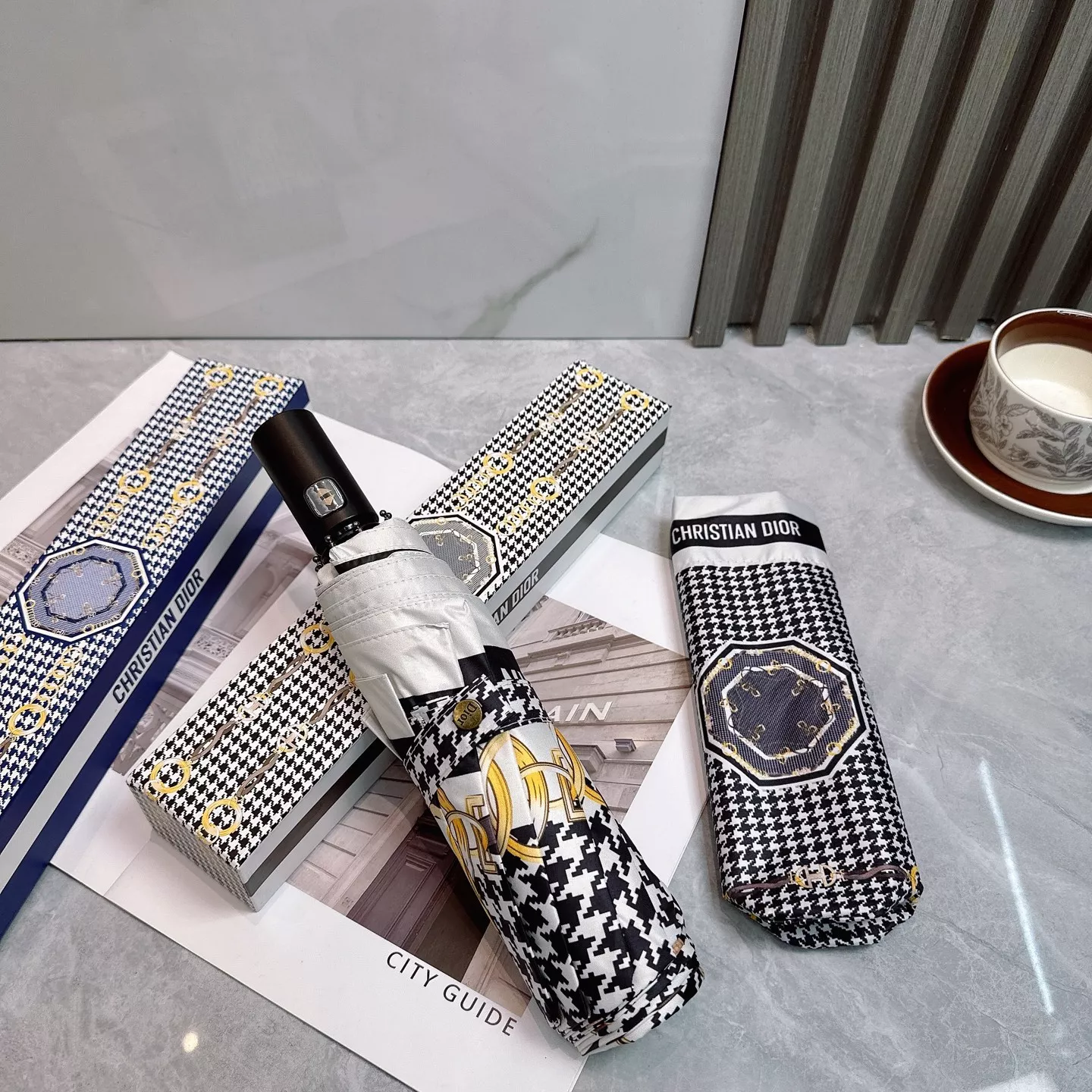 Christian Dior Umbrellas ModernLook 9241 - Image 8