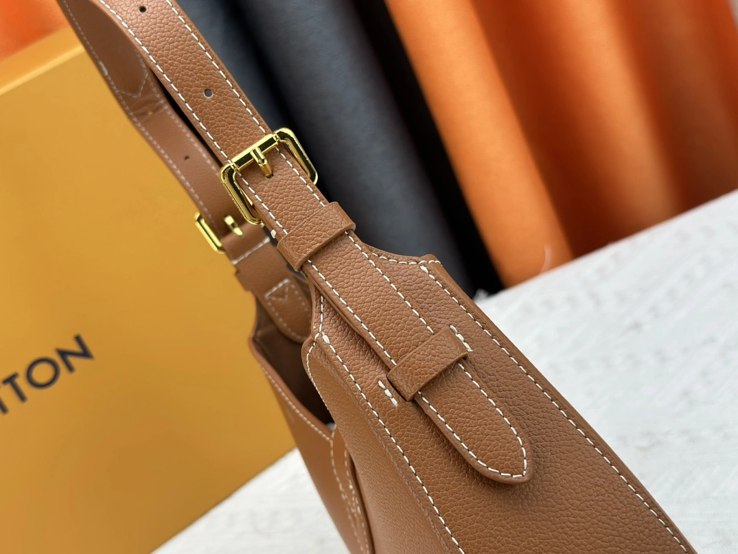 Comfortable 2343 Louis Vuitton AAA Quality Shoulder Bags For Women - Image 7