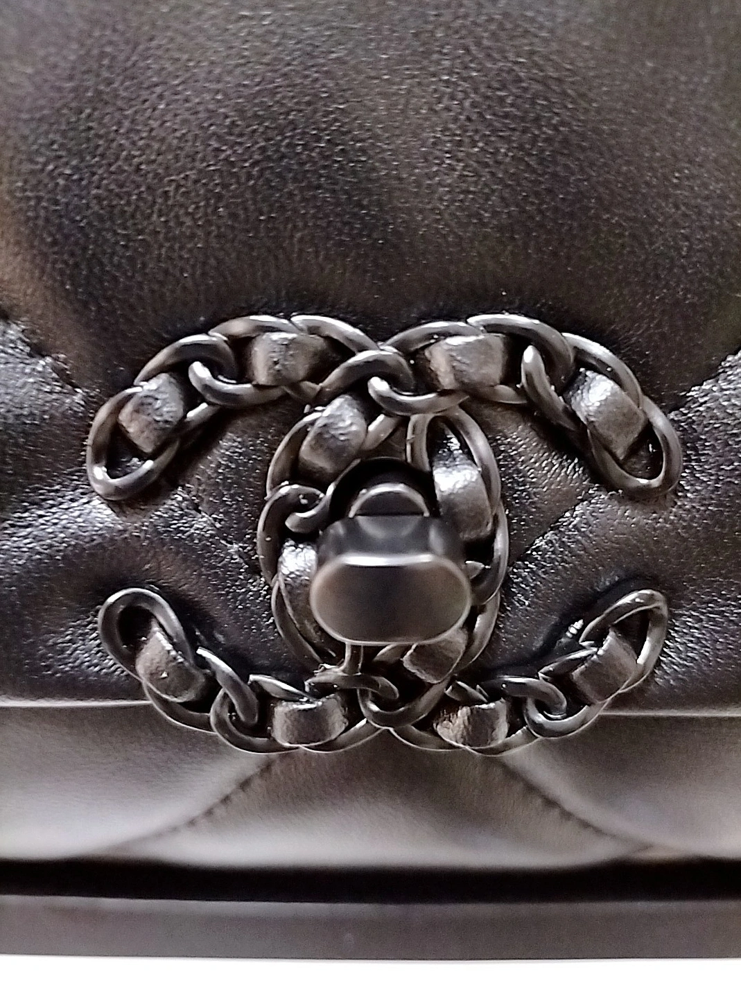 Comfortable 8964 Chanel AAA Quality Messenger Bags For Women - Image 4