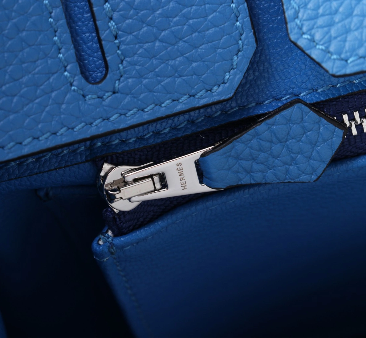 Compact 4153 Hermes AAA Quality Handbags For Women - Image 8