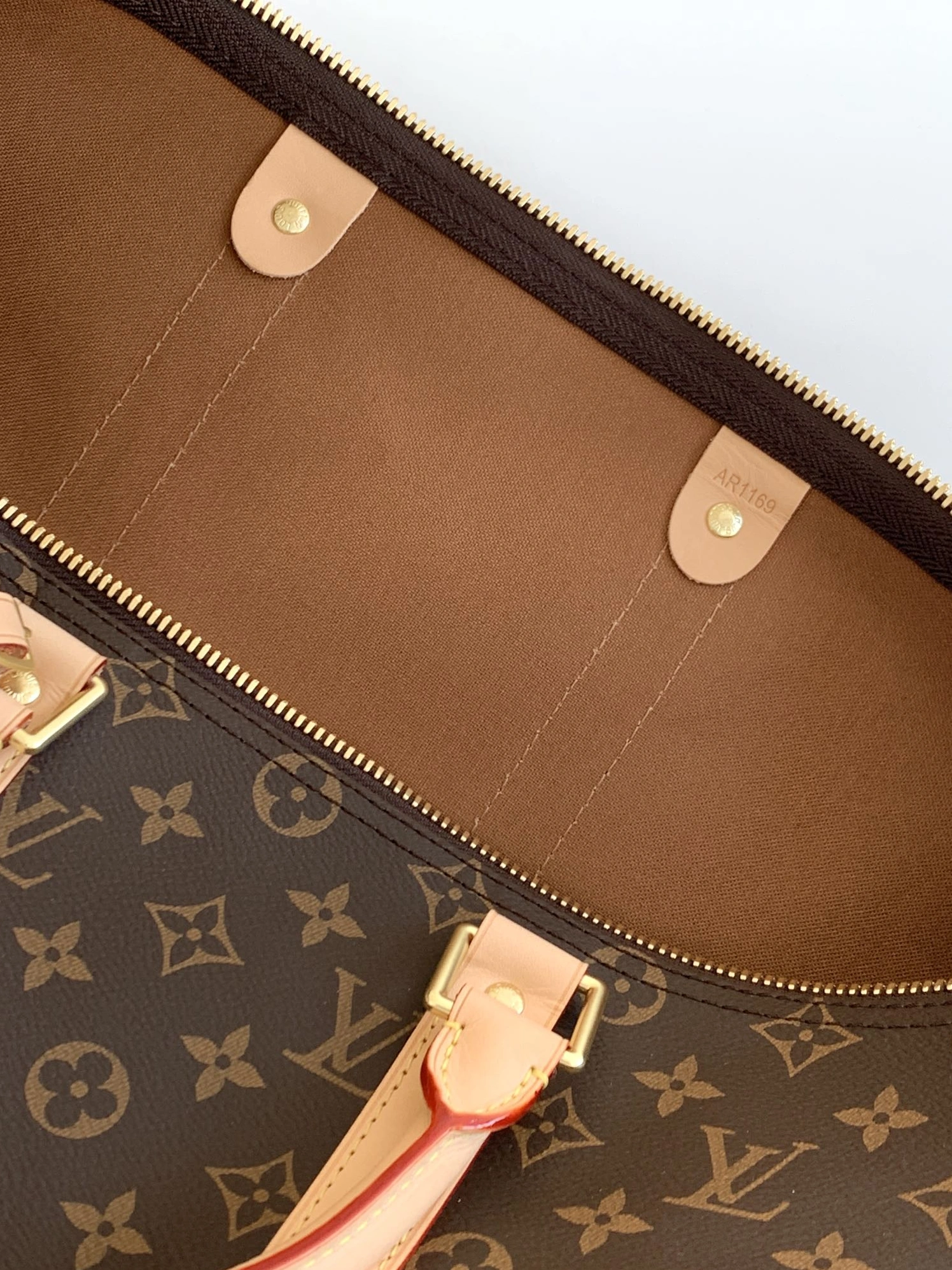 Cozy 1828 Louis Vuitton Travel Bags - Image 8