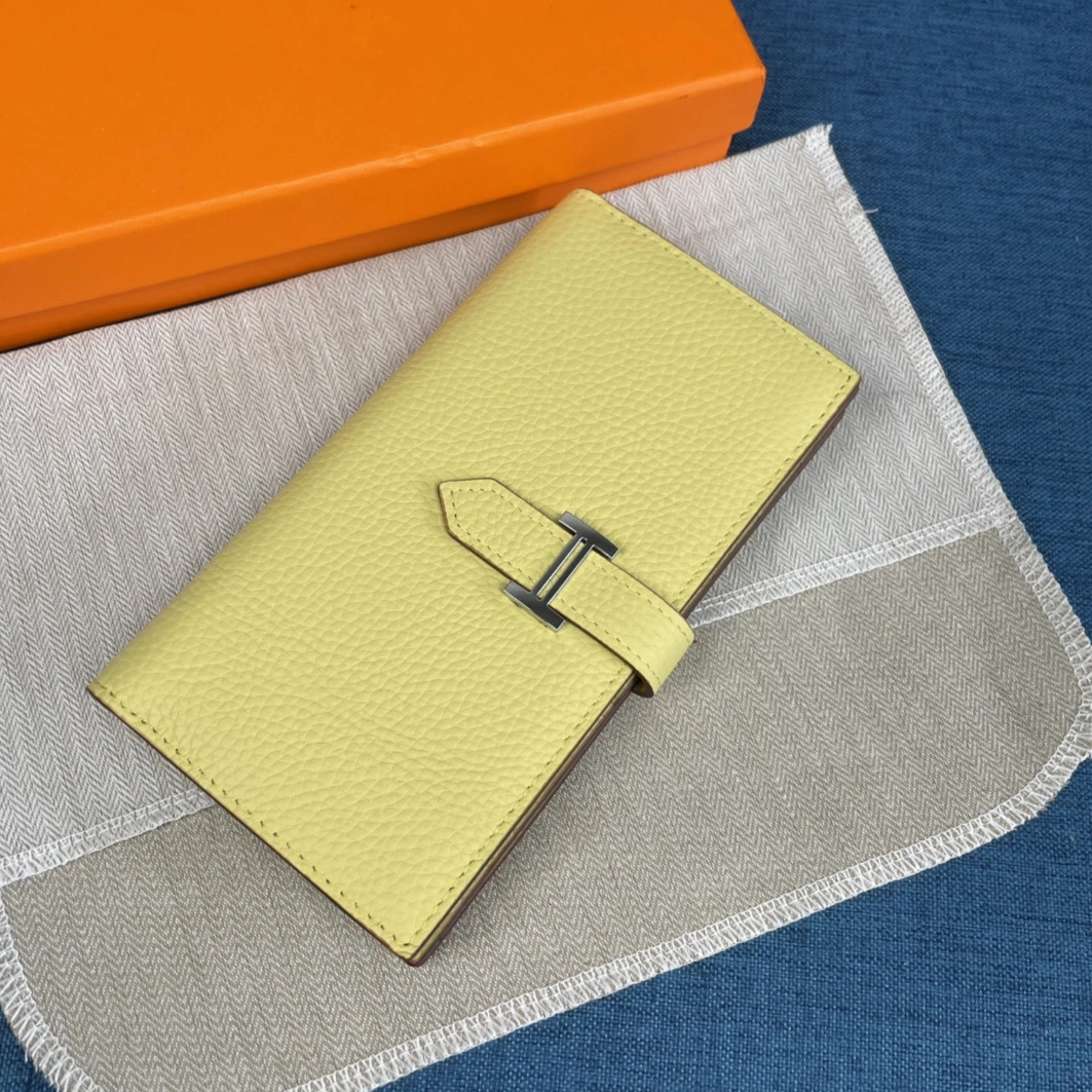 DailyWear 1577 Hermes AAA Quality Wallets For Women - Image 3