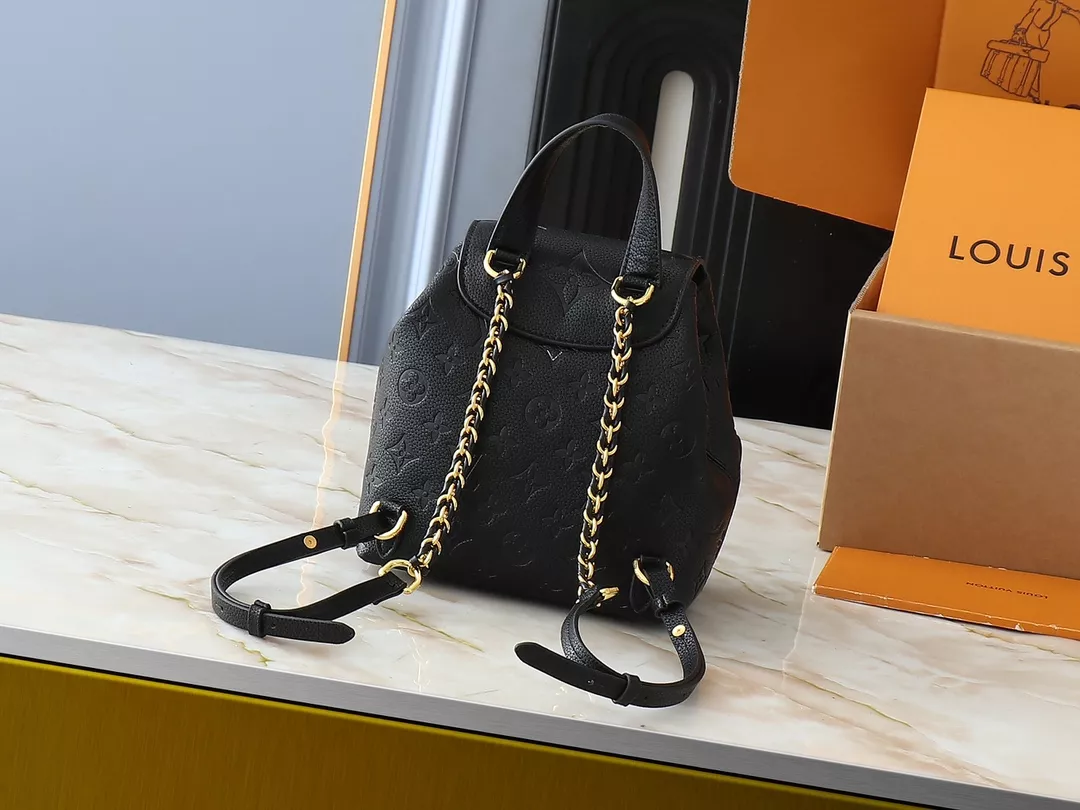 Durable 2659 Louis Vuitton AAA Quality Backpacks For Women - Image 3