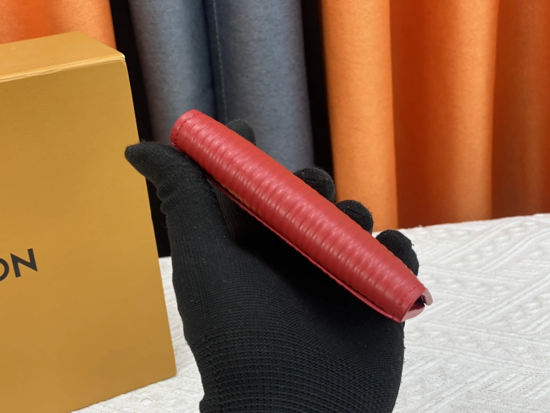 Durable 5369 Louis Vuitton LV Card Case For Women - Image 3