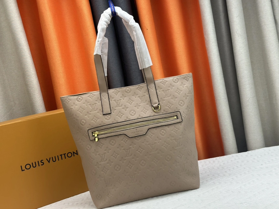 Durable 9593 Louis Vuitton AAA Quality Shoulder Bags For Women