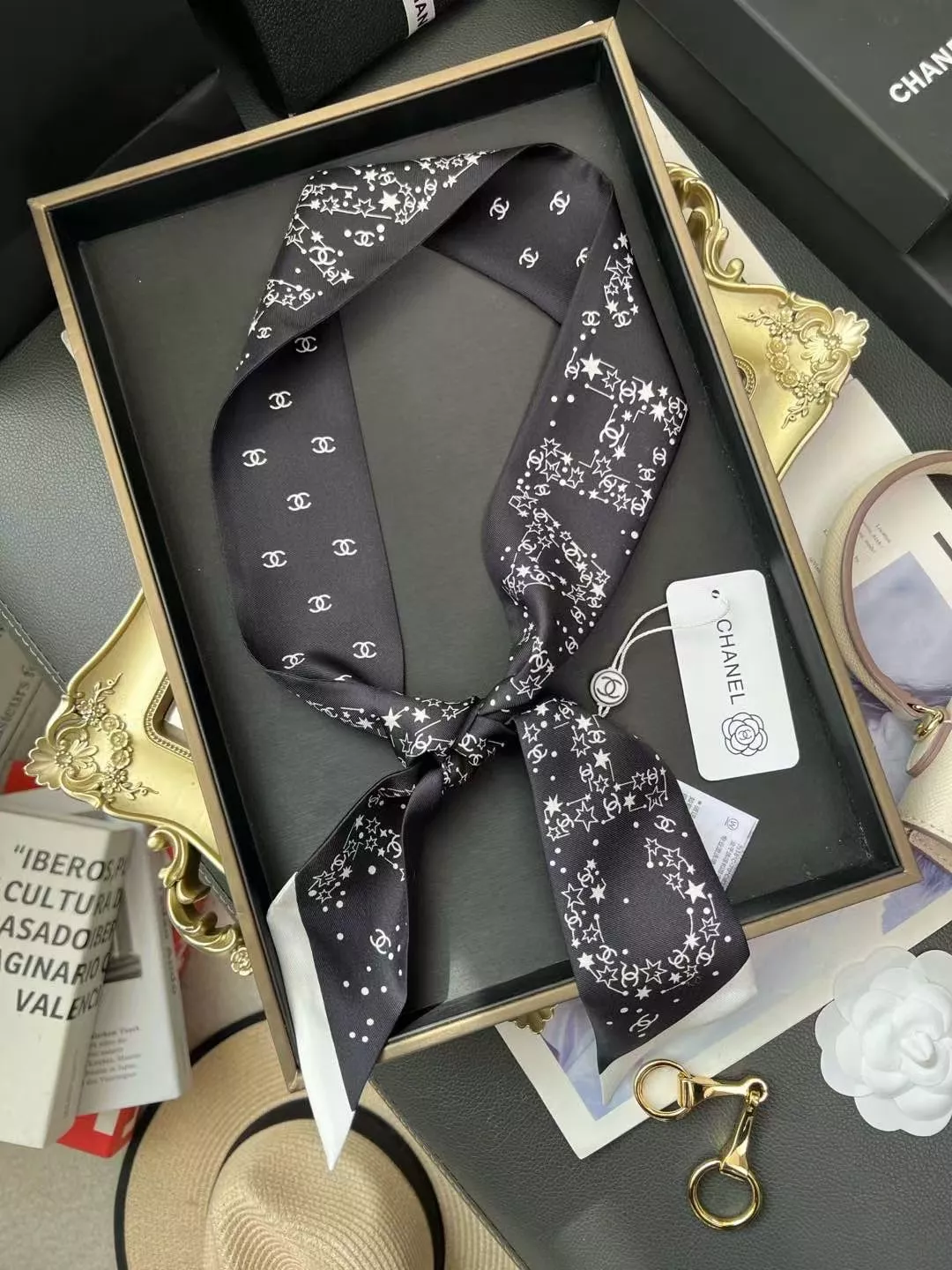 EasyMatch 8692 Chanel Silk Scarf - Image 3