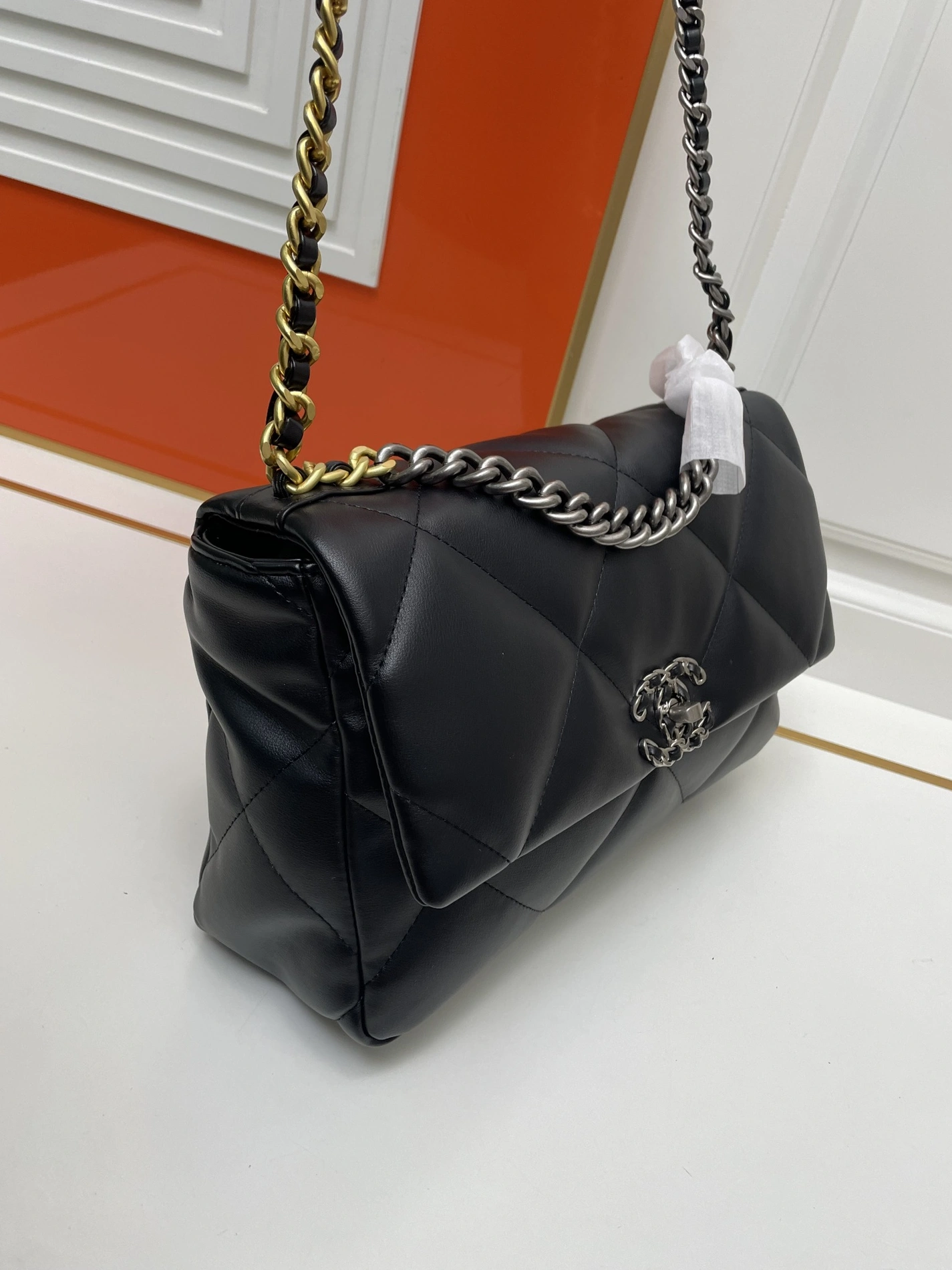 EasyMatch 8974 Chanel AAA Quality Shoulder Bags For Women - Image 4