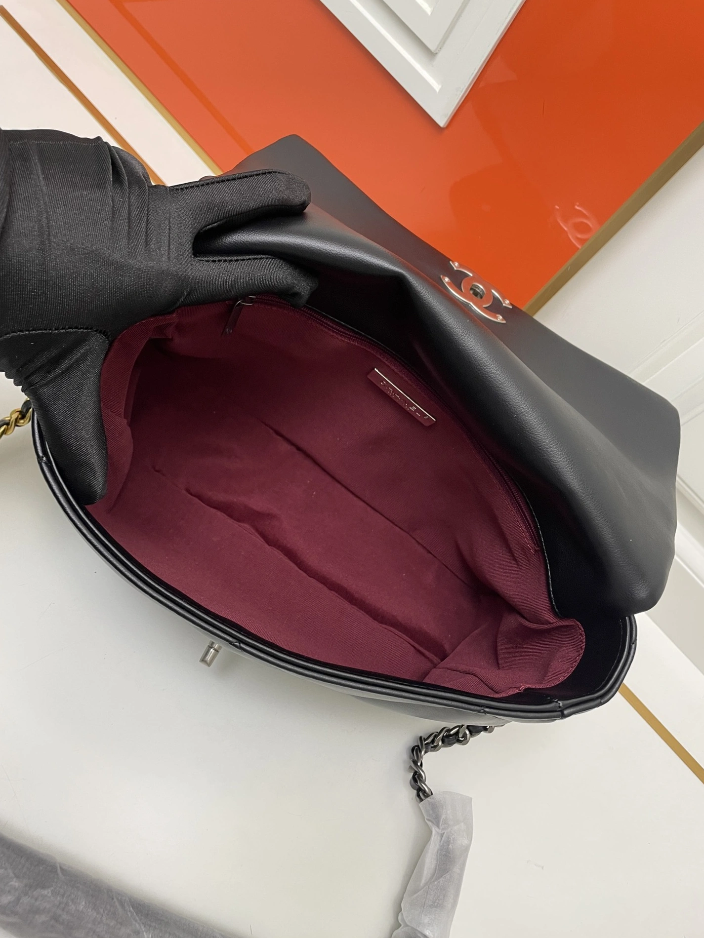 EasyMatch 8974 Chanel AAA Quality Shoulder Bags For Women - Image 8