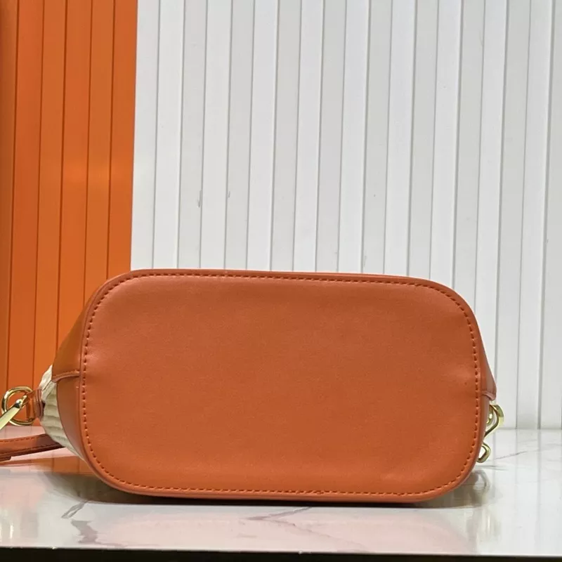 Efficient 5345 Louis Vuitton AAA Quality Handbags For Women - Image 4